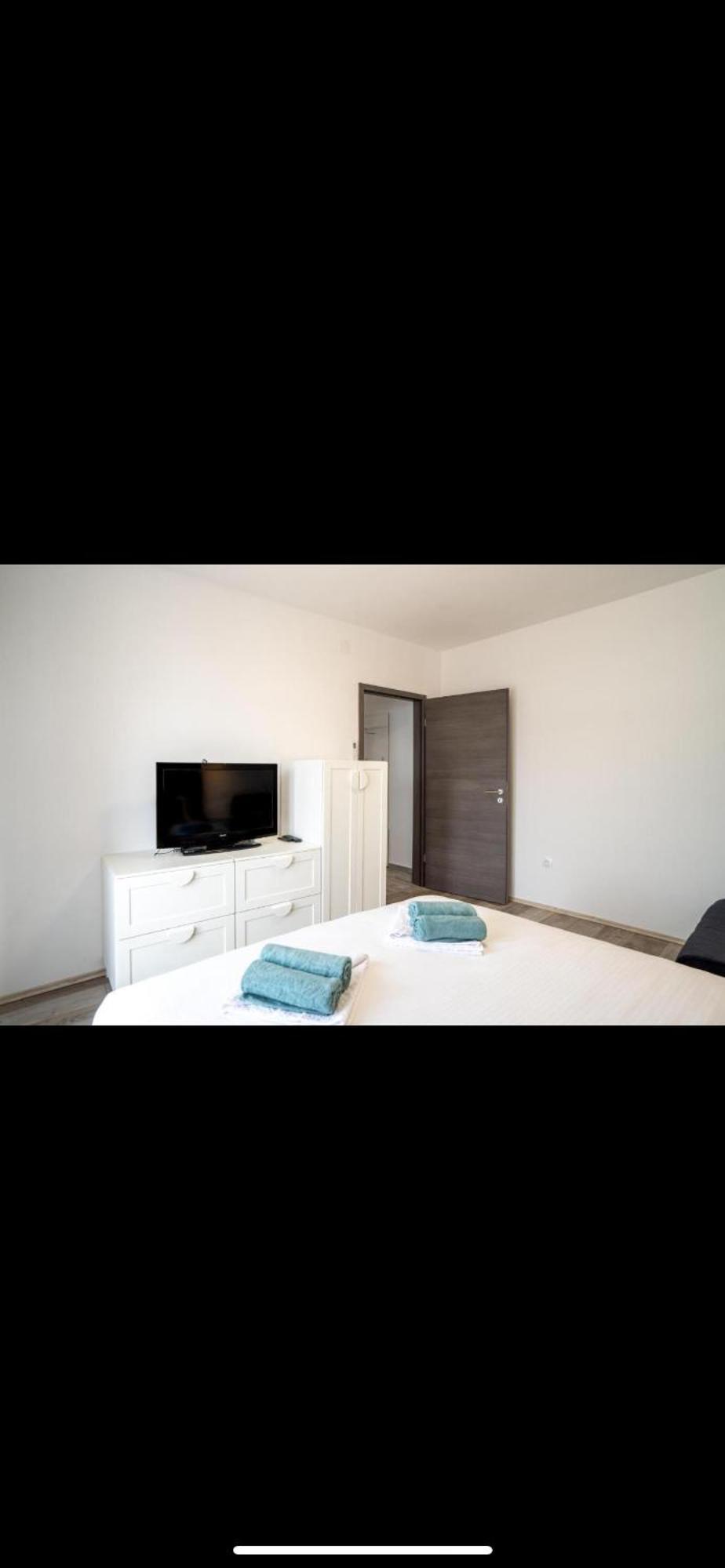 Apartman Jan Karlobag Bagian luar foto