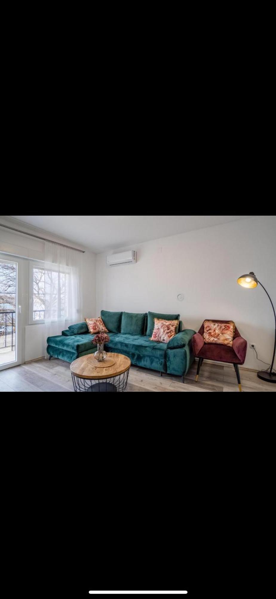 Apartman Jan Karlobag Bagian luar foto